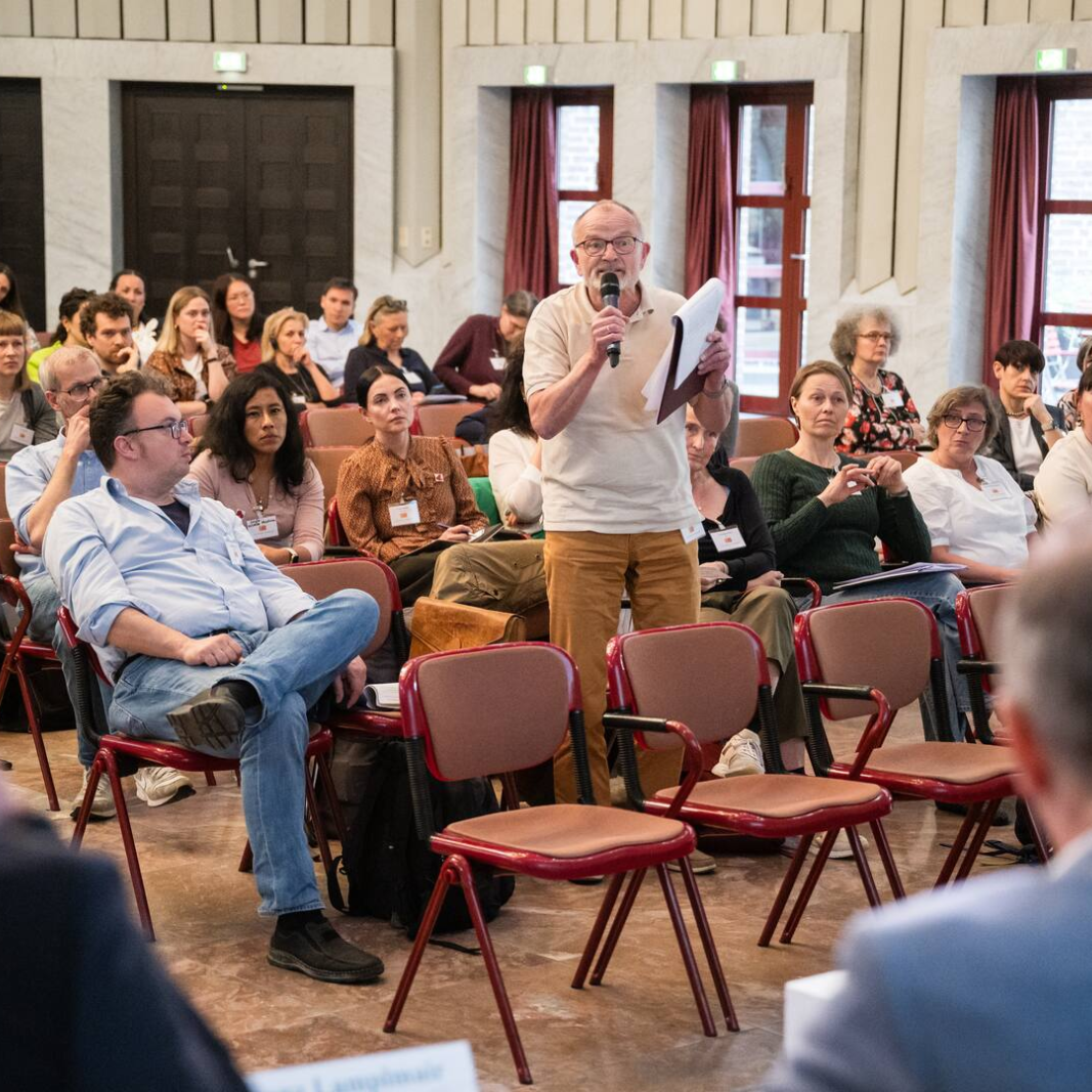 Podiumsdiskussion_Kath_Fluechtlingsgipfel_2024 (c) DBK / Maximilian von Lachner