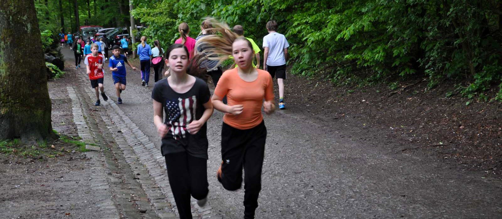 18.000 Kilometer für die Flüchtlingshlfe beim St. Anna-Lauf
