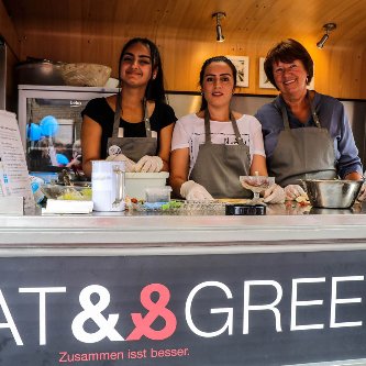 Der Food Truck der Aktion EAT&GREET auf dem Rösrather Straßen- und Schützenfest. (c) Erzbistum Köln/Schoon