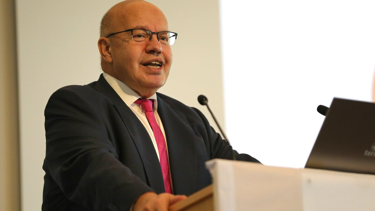 Peter Altmaier über 10 Jahre Aktion Neue Nachbarn (c) Domradio