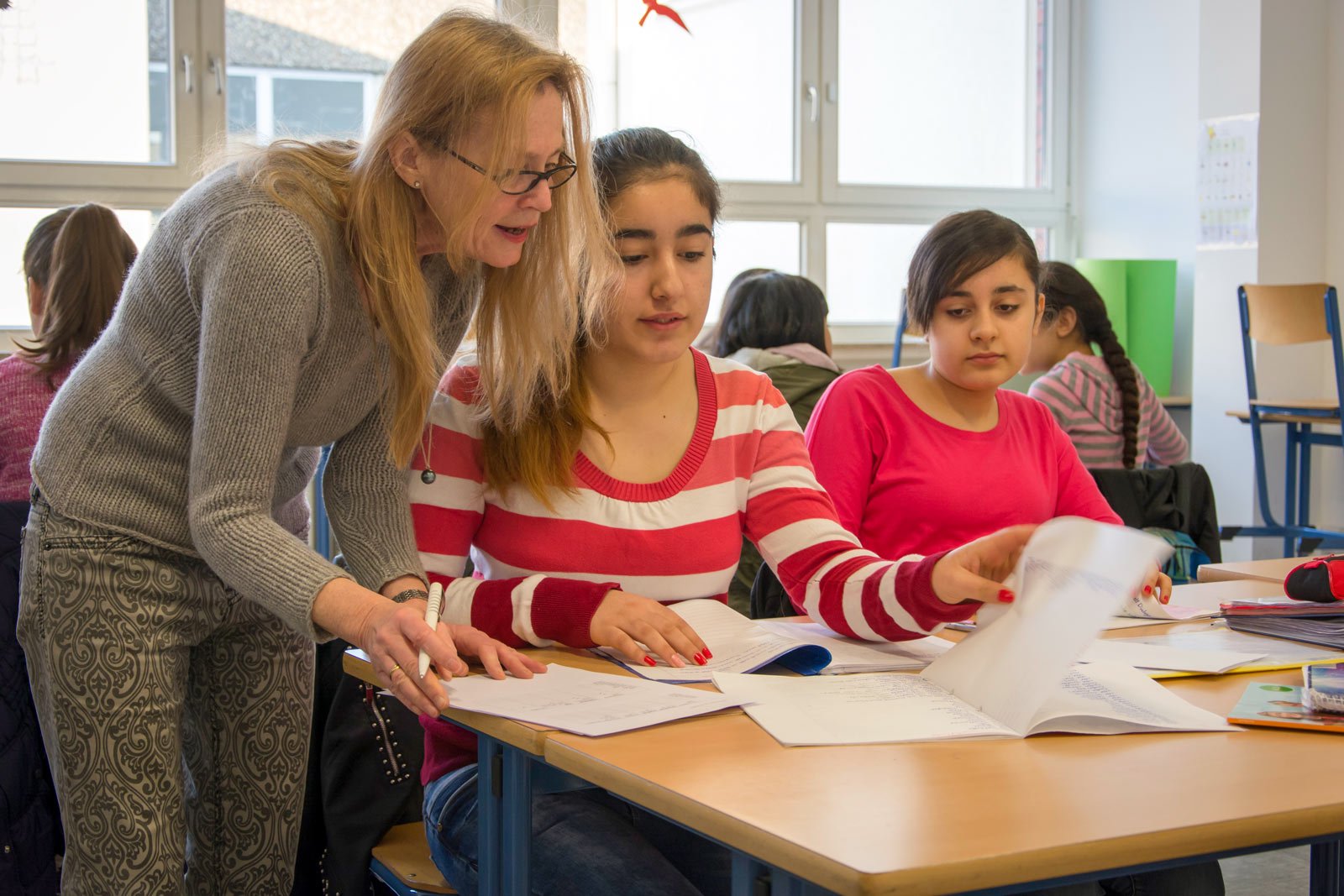 Pilotprojekt in Bonn: Flüchtlinge in Schulalltag integrieren